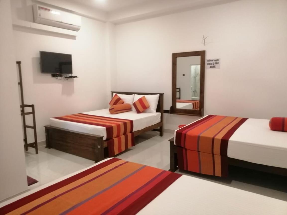 Golden Residence Anuradhapura Ngoại thất bức ảnh